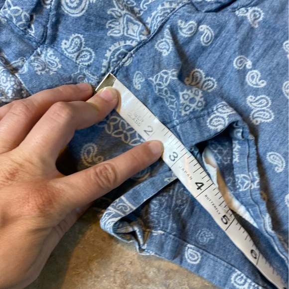 Polo by Ralph Lauren Blue Paisley Women Shorts - Picture 2 of 10